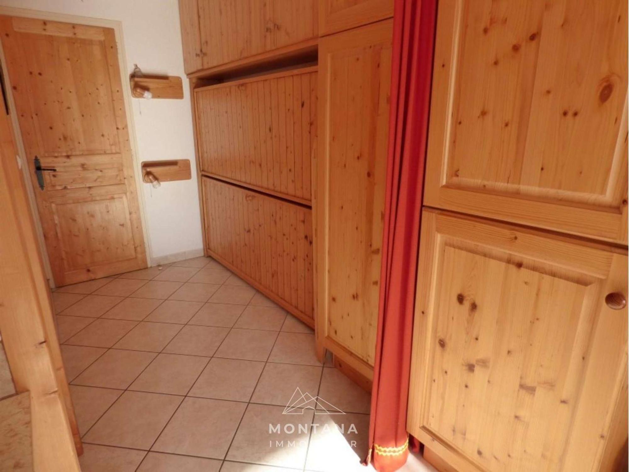 Studio Renove Avec Cabine - 26M² - 5 Pers - Balcon Expose Sud - Pres Skibus Et Remontees Mecaniques - Fr-1-458-125 เลอกรองด์บอร์นอง ภายนอก รูปภาพ