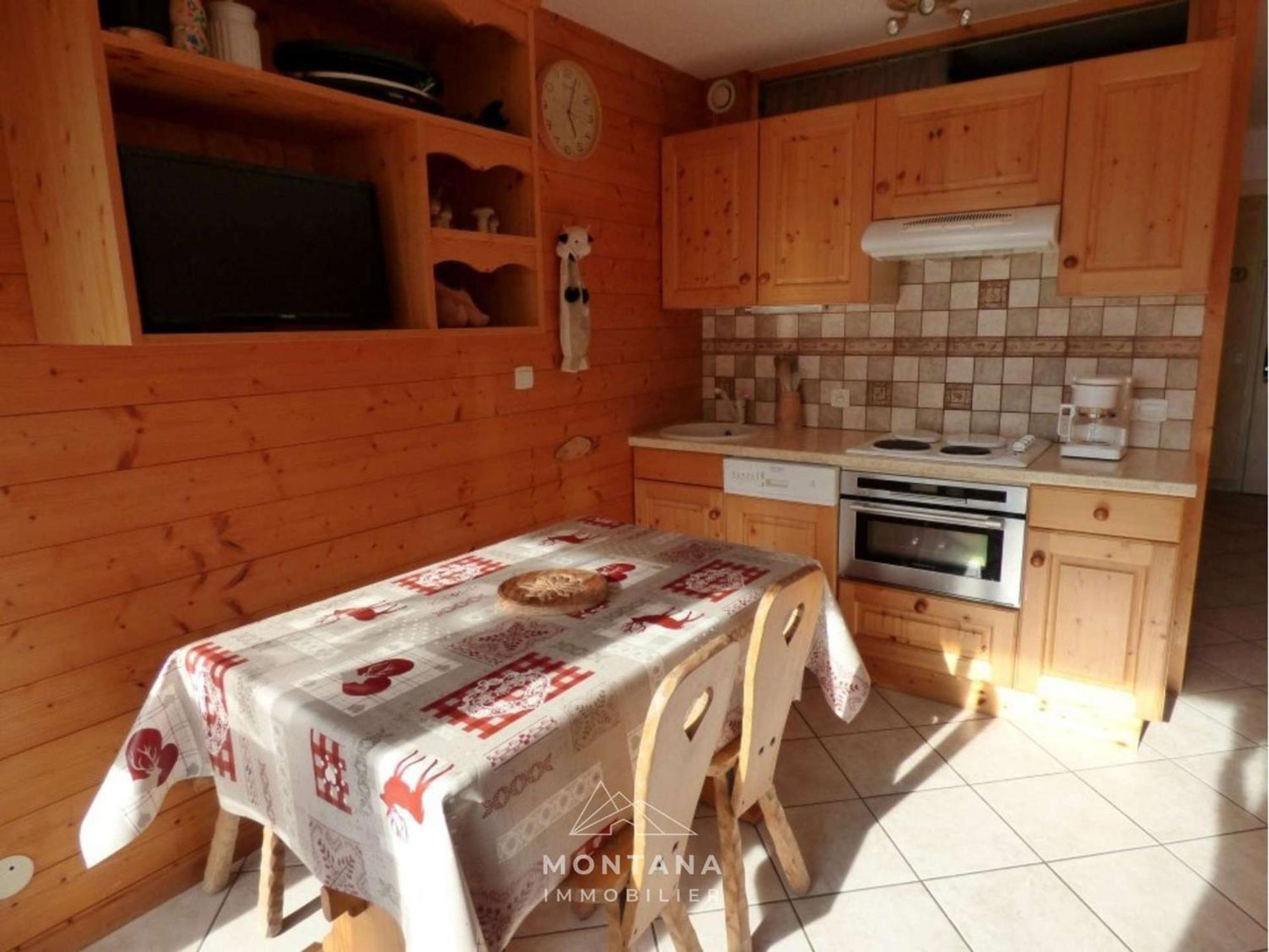 Studio Renove Avec Cabine - 26M² - 5 Pers - Balcon Expose Sud - Pres Skibus Et Remontees Mecaniques - Fr-1-458-125 เลอกรองด์บอร์นอง ภายนอก รูปภาพ